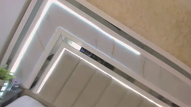 melodycharlotte online show from 12.16.25