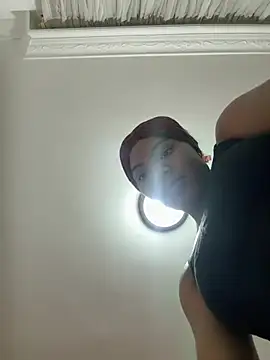 Snapshot of chocolatito-ho chatting on 02.13.26 chocolatito-ho online show from 02.13.26