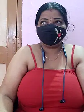 Snapshot of lathikaqueentamil chatting on 09.27.25 lathikaqueentamil online show from 09.27.25