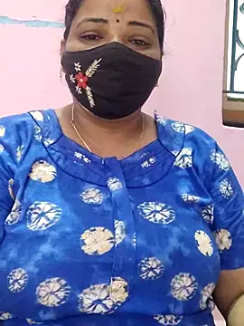 Snapshot of lathikaqueentamil chatting on 09.28.25 lathikaqueentamil online show from 09.28.25