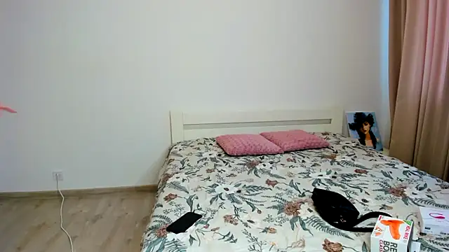 Snapshot of marylips chatting on 03.05.26 marylips online show from 03.05.26