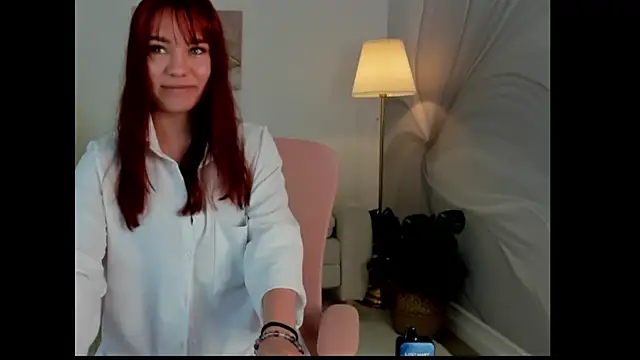 NoraHaynes online show from 07.25.26
