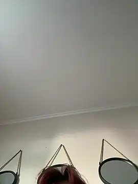 NoraHaynes online show from 08.05.26