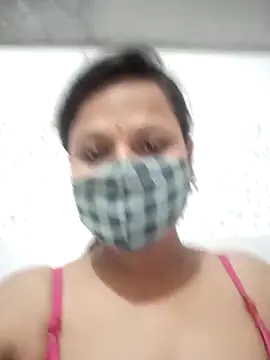 Snapshot of shalubhabhi69 chatting on 09.18.25 shalubhabhi69 online show from 09.18.25