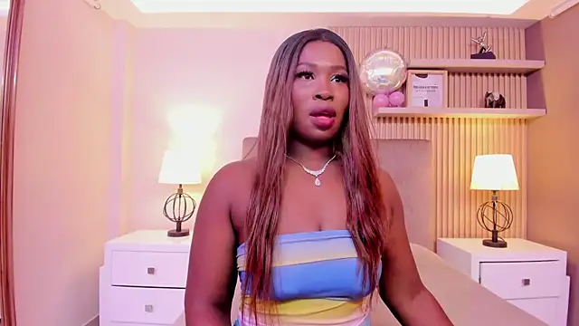 Snapshot of SerenaWinslow chatting on 05.16.26 SerenaWinslow online show from 05.16.26
