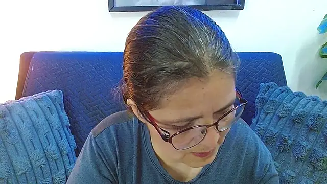 Snapshot of Linda_banks_ chatting on 09.19.25 Linda banks online show from 09.19.25