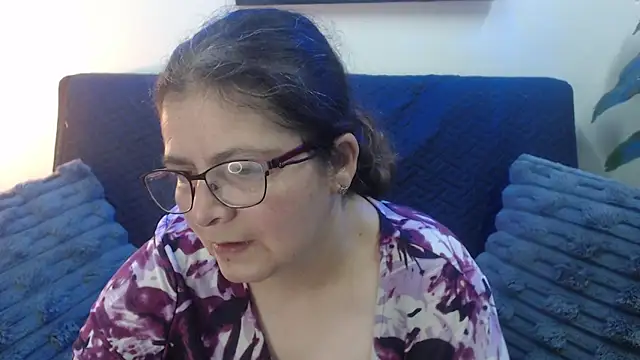 Snapshot of Linda_banks_ chatting on 11.07.25 Linda banks online show from 11.07.25