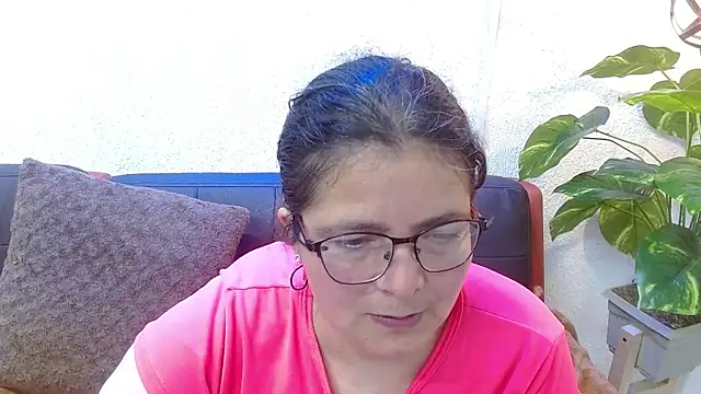 Snapshot of Linda_banks_ chatting on 11.08.25 Linda banks online show from 11.08.25