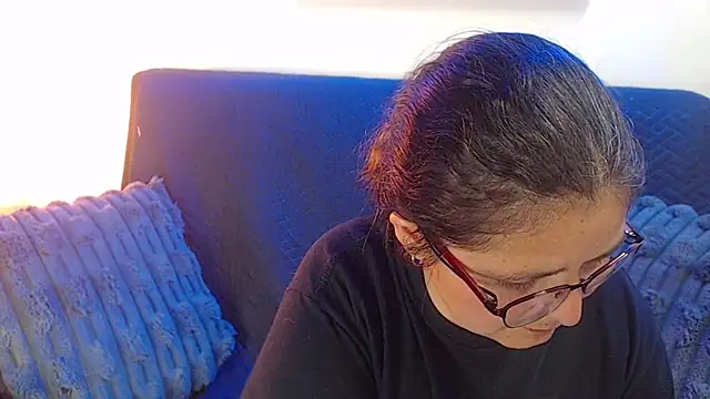 Snapshot of Linda_banks_ chatting on 12.03.25 Linda banks online show from 12.03.25