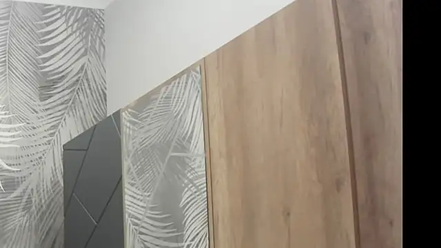 flooora 0 online show from 11.29.25