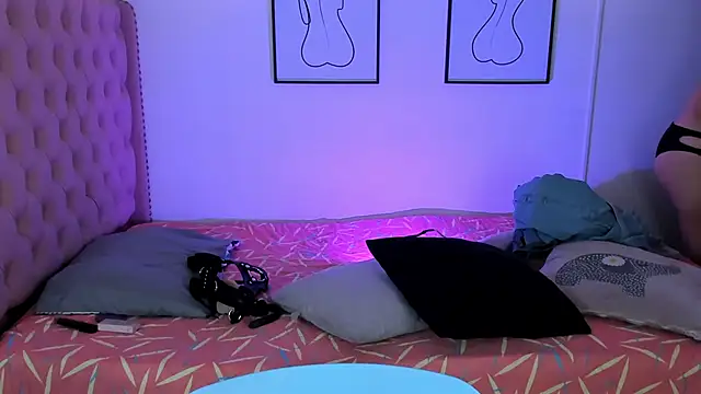 Rose 72 online show from 09.28.25