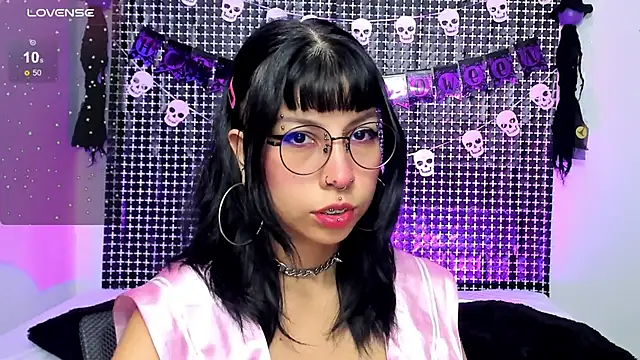 Rose 72 online show from 10.22.25