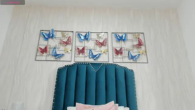 OnlyGia online show from 12.21.25