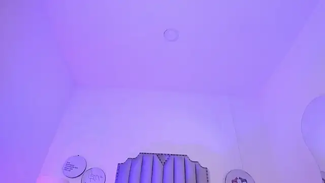 OnlyGia online show from 05.14.26