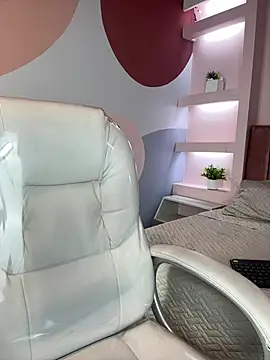 Natashaaa1 online show from 06.18.26