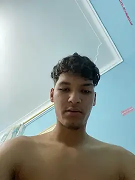 Snapshot of dermino12 chatting on 11.03.25 dermino12 online show from 11.03.25