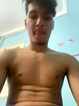 Snapshot of dermino12 chatting on 11.22.25 dermino12 online show from 11.22.25