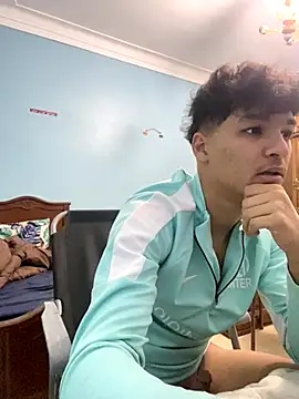 Snapshot of dermino12 chatting on 11.28.25 dermino12 online show from 11.28.25