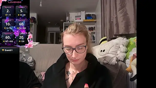 harleyblair online show from 04.30.26