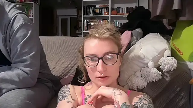 harleyblair online show from 05.06.26