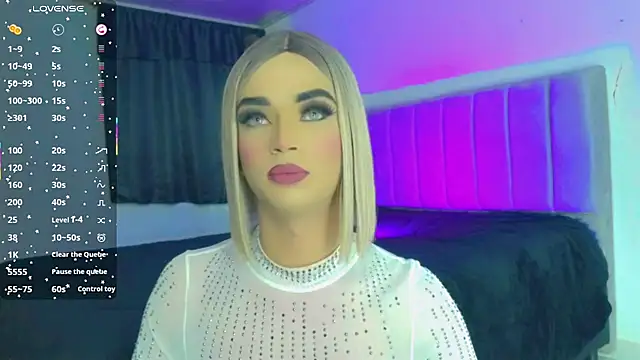 HANNAH BACKERS online show from 11.08.25