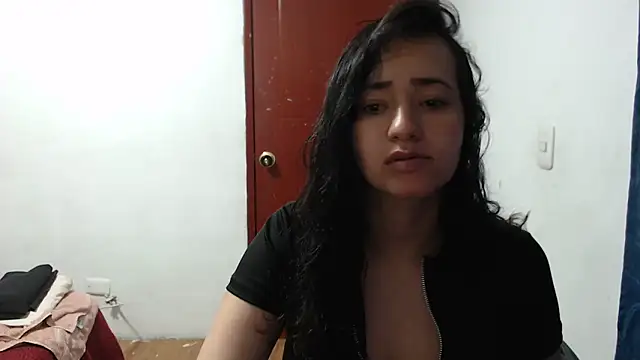 annie clark2 online show from 03.05.25