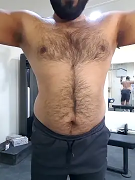 Snapshot of ganduno1 chatting on 10.18.25 ganduno1 online show from 10.18.25