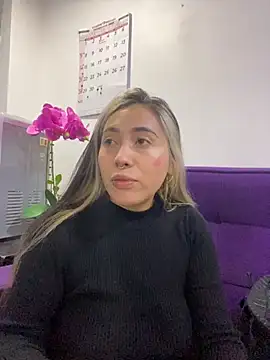  ManuVeelez online show from 09.16.25