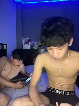 Kailertwink online show from 06.10.26