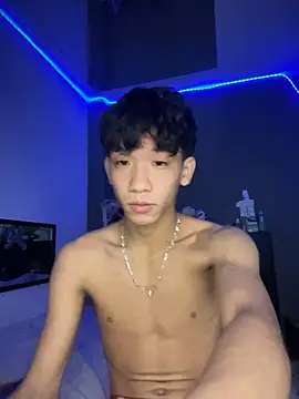 Kailertwink online show from 06.20.26