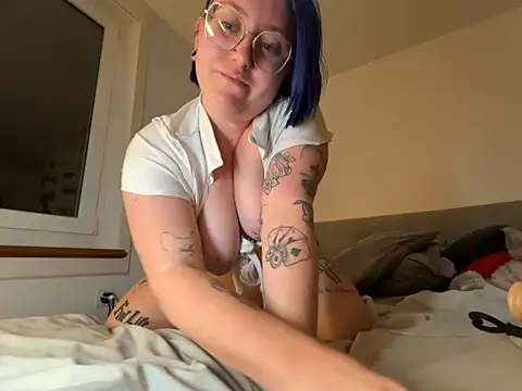 lablonde2025 online show from 03.09.26