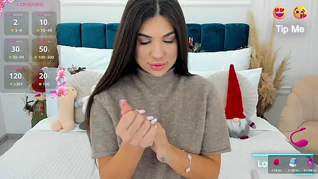 Snapshot of MonCarla chatting on 12.15.25 MonCarla online show from 12.15.25