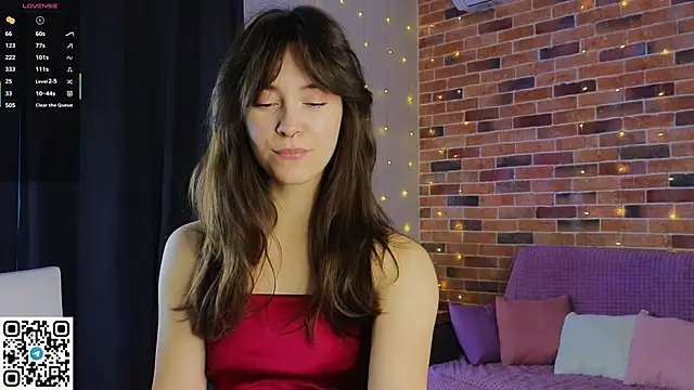 Snapshot of JasminDoroti chatting on 12.05.25 JasminDoroti online show from 12.05.25