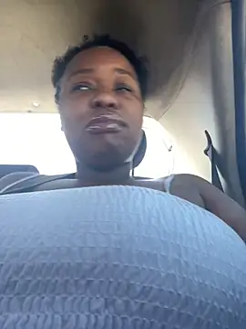 SEXYBOOBS21D online show from 09.17.25