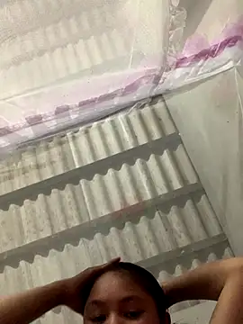 NhuFox online show from 12.16.25