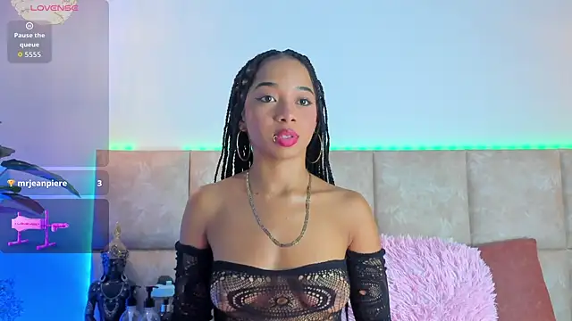 Snapshot of KarolBlanco chatting on 12.01.25 KarolBlanco online show from 12.01.25