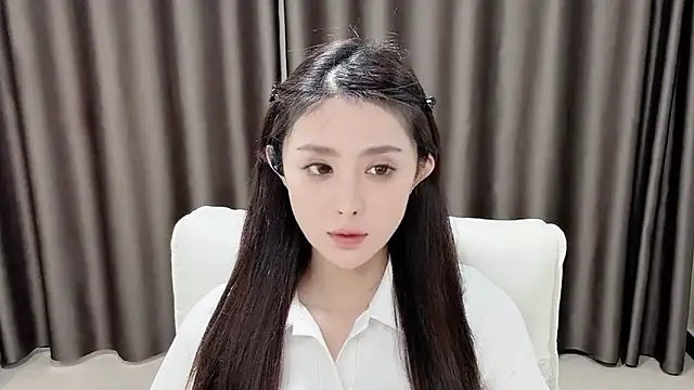 Snapshot of sliGhtAn1 chatting on 04.12.26 sliGhtAn1 online show from 04.12.26