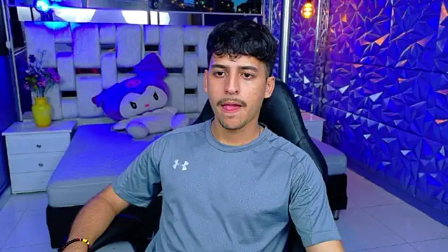 Snapshot of Alan_Del_Reyx chatting on 03.24.26 Alan Del Reyx online show from 03.24.26