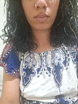 Snapshot of RavenShyfit chatting on 01.13.26 RavenShyfit online show from 01.13.26