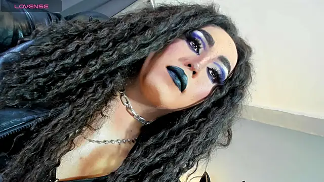 Snapshot of MagnaCumLoader17 chatting on 11.03.25 MagnaCumLoader17 online show from 11.03.25