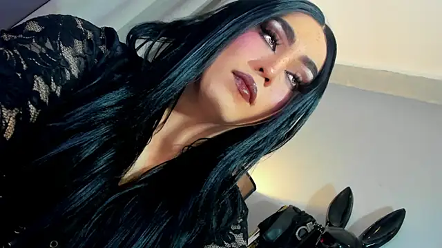 Snapshot of MagnaCumLoader17 chatting on 11.06.25 MagnaCumLoader17 online show from 11.06.25