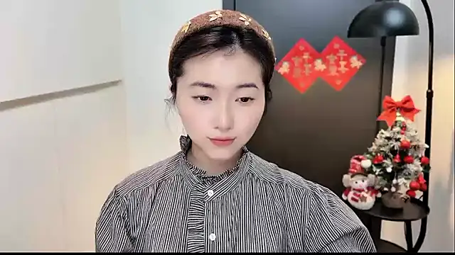 Snapshot of Rosalind_xixi chatting on 01.10.26 Rosalind xixi online show from 01.10.26