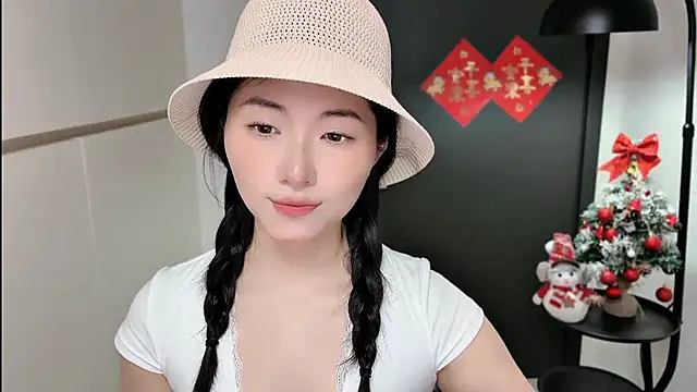 Snapshot of Rosalind_xixi chatting on 03.06.26 Rosalind xixi online show from 03.06.26