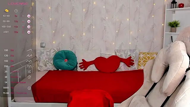 Tori Cutie online show from 03.18.26