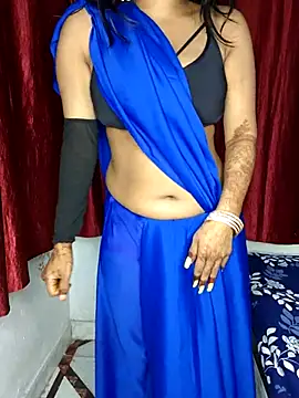 Snapshot of Cute-Samayra chatting on 11.24.25 Cute-Samayra online show from 11.24.25