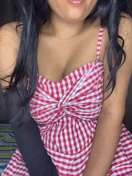 Snapshot of Cute-Samayra chatting on 03.27.26 Cute-Samayra online show from 03.27.26