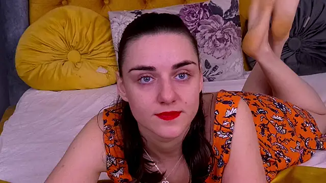 Jessica White  online show from 12.19.25