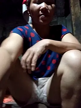 Snapshot of TinTin321 chatting on 11.06.25 TinTin321 online show from 11.06.25