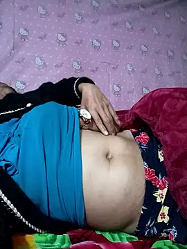 Snapshot of TinTin321 chatting on 11.25.25 TinTin321 online show from 11.25.25