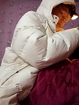 Snapshot of TinTin321 chatting on 11.27.25 TinTin321 online show from 11.27.25